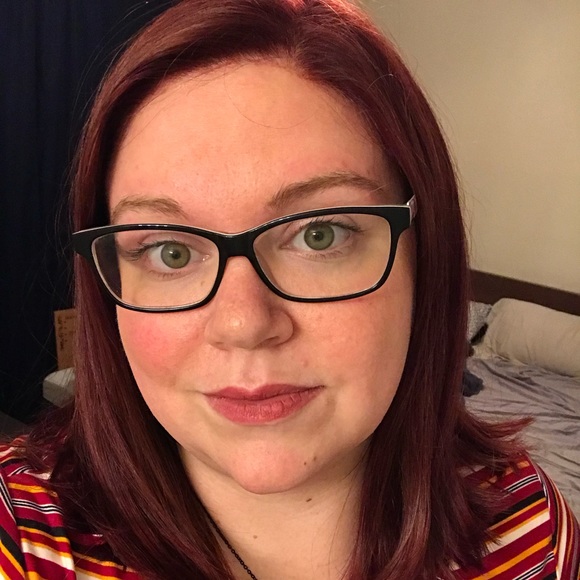 Meet your Posher, Michaela - Picture 1 of 1